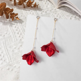 Boucles d'oreilles asymétriques rouges en argent 925 – bijoux fantaisie pas cher – bijoux fantaisie Plérin